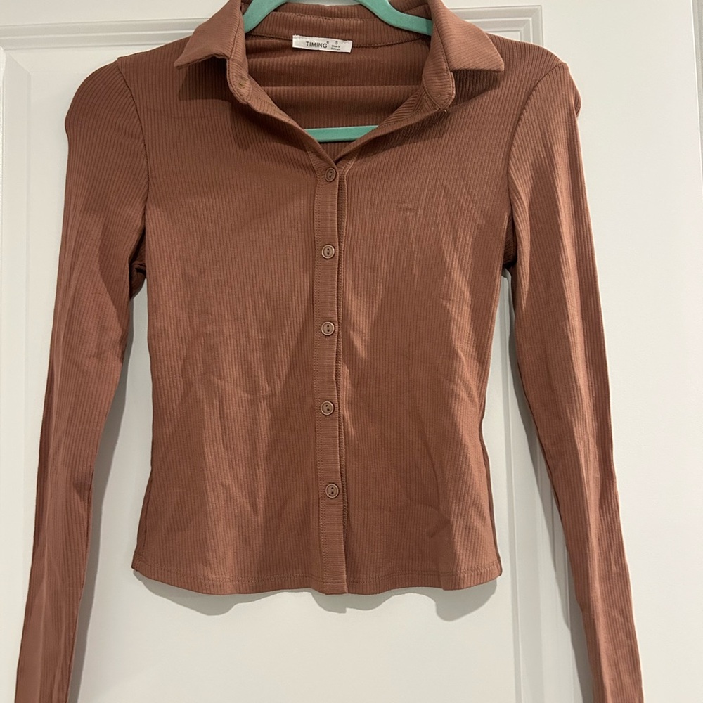 Timing Women's Tan Ribbed Button-Down Shirt